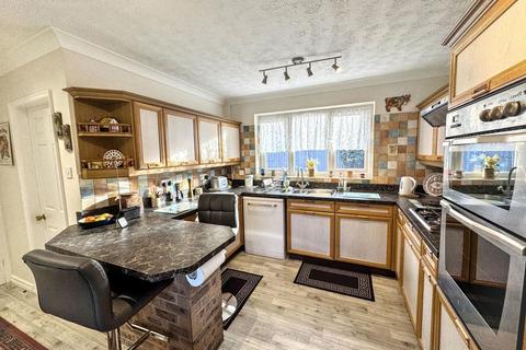 undefined, Lon Heulog, Abergele, Conwy, LL22 8QH