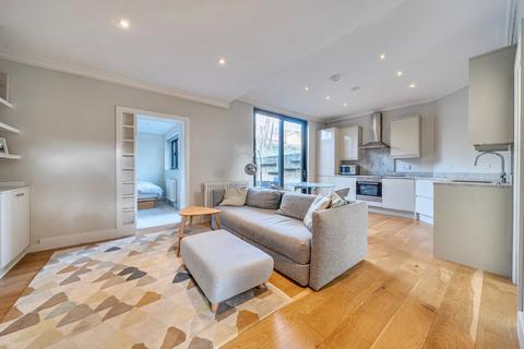 2 bedroom flat for sale, Cleveland Avenue, Chiswick, London, W4