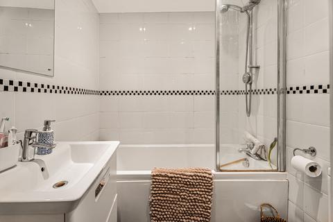 2 bedroom terraced house for sale, Highfield Road, Berkhamsted, Berkhamsted, HP4