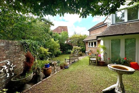 2 bedroom detached house for sale, South Street, Haywards Heath RH17