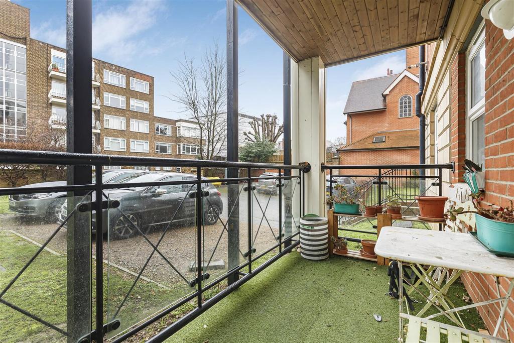 James anderson-1 seymour court  7 .JPG