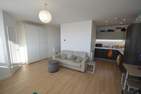 Studio to rent, Canside, Meadow Walk, Chelmsford, Essex, CM1 1FU