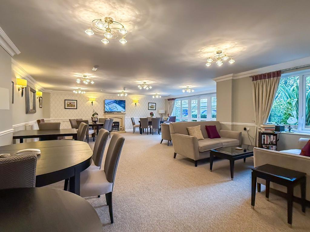 Communal Lounge