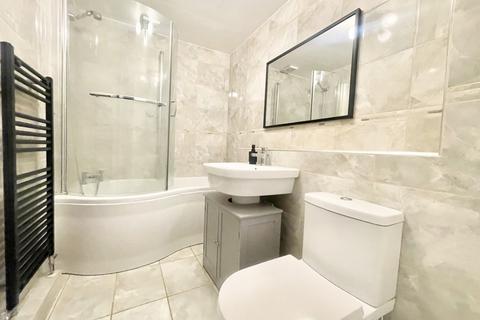 1 bedroom flat to rent, Osprey Road, Waltham Abbey, EN9
