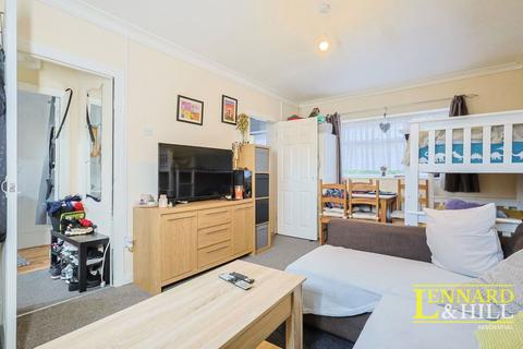 undefined, Dell Road, Grays RM17