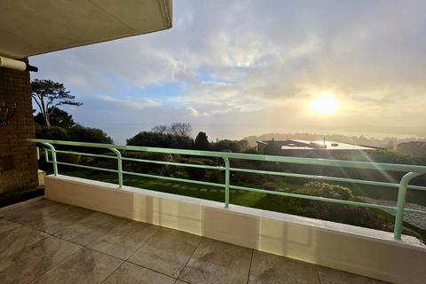 2 bedroom apartment to rent, Lyncombe Crescent, Higher Lincombe Road, Torquay