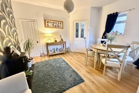 2 bedroom semi-detached house for sale, Park Crescent, Darlington