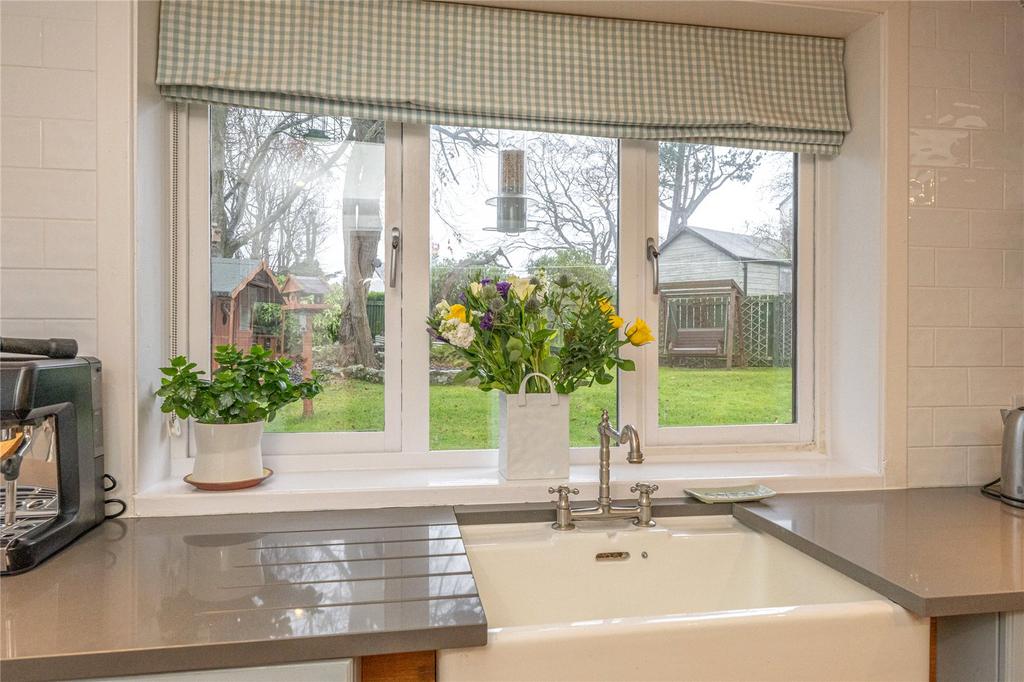 Kitchen/ Diner Alt