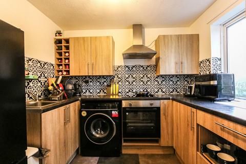 2 bedroom apartment for sale, Hadrian Court, Killingworth, NE12