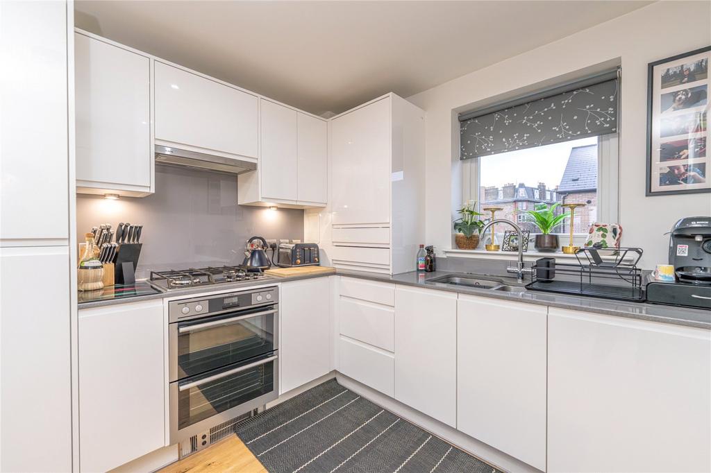Kitchen/ Diner Alt