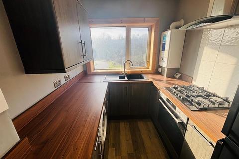 undefined, Spring Valley Crescent, Leeds