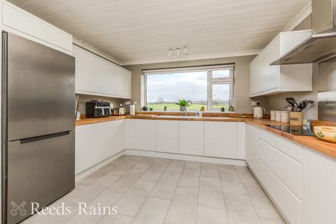2 bedroom bungalow for sale, Peel Lane, Congleton CW12