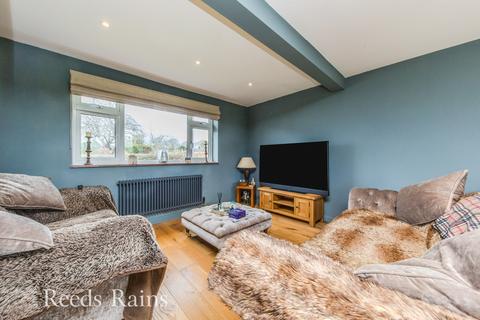 2 bedroom bungalow for sale, Peel Lane, Congleton CW12