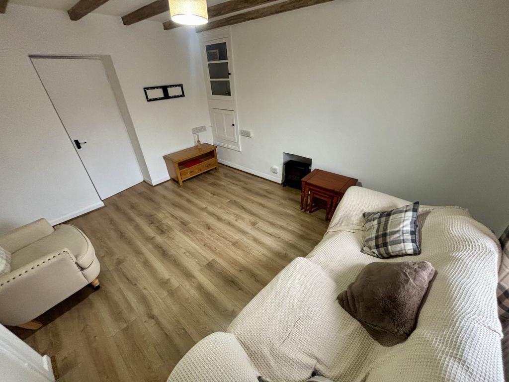 Living room (second image)