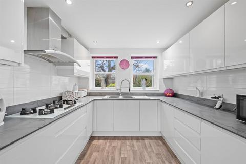 4 bedroom detached house for sale, Chapel Lane, Aslockton