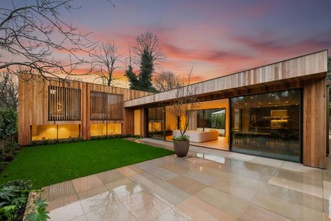 5 bedroom detached house for sale, Cordelia Close, Blackheath, London, SE3