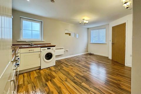 undefined, Farnworth Mews, Cheshire WA8