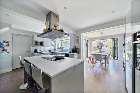 5 bedroom semi-detached house for sale, Windrush Avenue, Bedford
