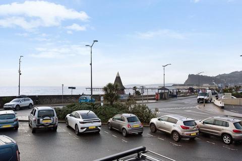2 bedroom property for sale, Regent Street, Teignmouth, TQ14