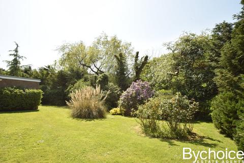 undefined, Honey Hill, West Wratting