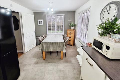 3 bedroom detached house for sale, Lower Farm Way, Warwickshire CV10