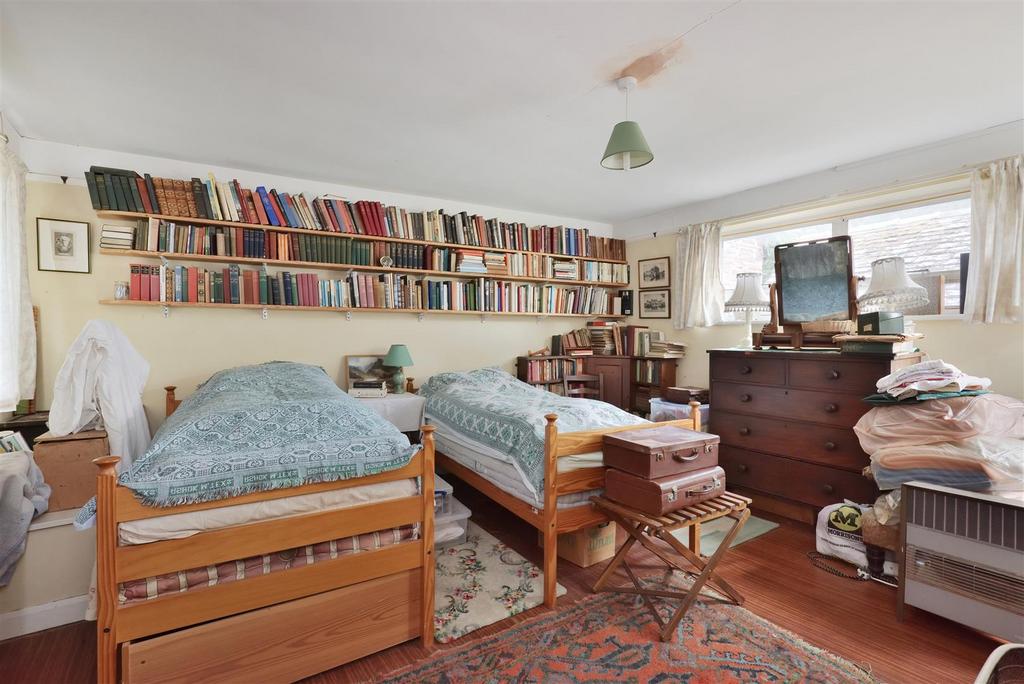 The Cross House Turnastone (63).jpg