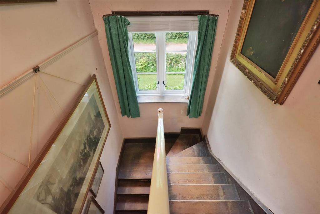 The Cross House Turnastone (68).jpg