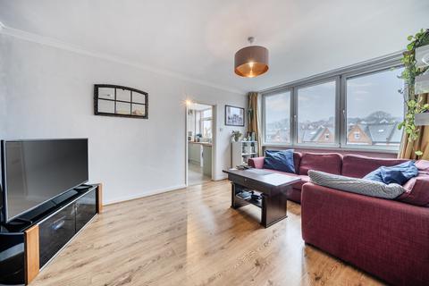 1 bedroom apartment for sale, Streatham Common North, London SW16
