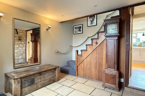 undefined, Eastcombe, Stroud