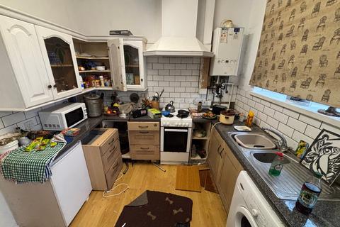 undefined, Cwrtnewydd, Llanybydder, SA40