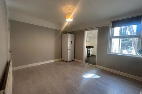undefined, Chessington Road, Ewell, KT19