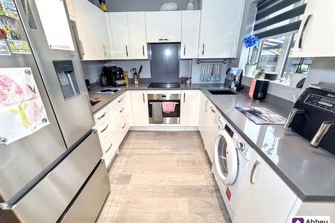 2 bedroom terraced house for sale, Old Saffron Lane, Leicester, LE2