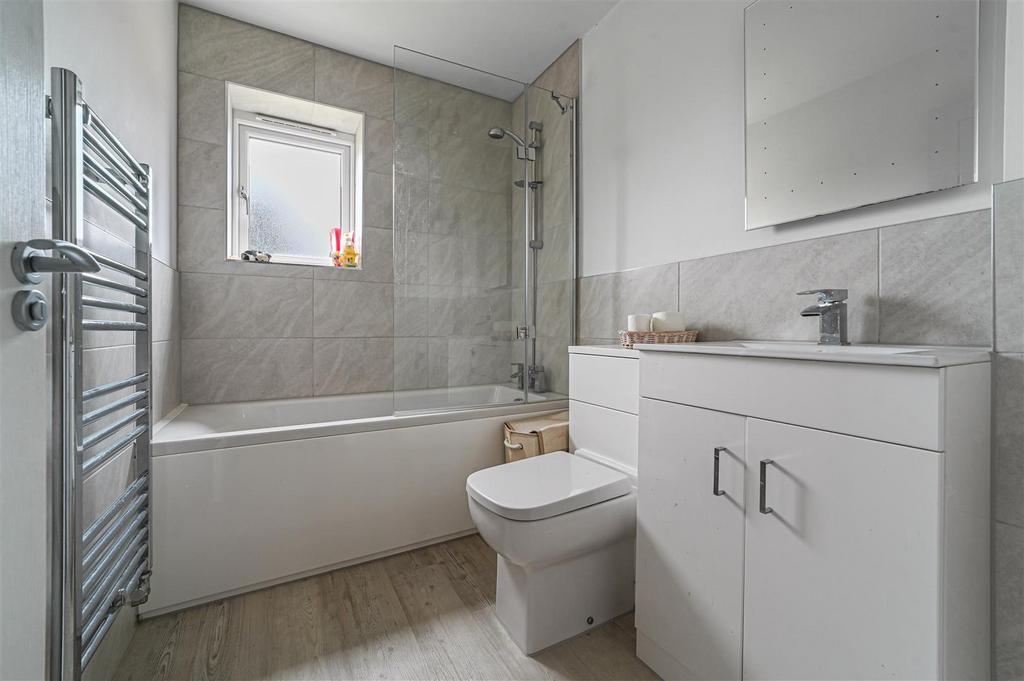 Family bathroom