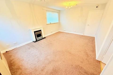 2 bedroom flat to rent, Aldridge Road, Streetly, Sutton Coldfield