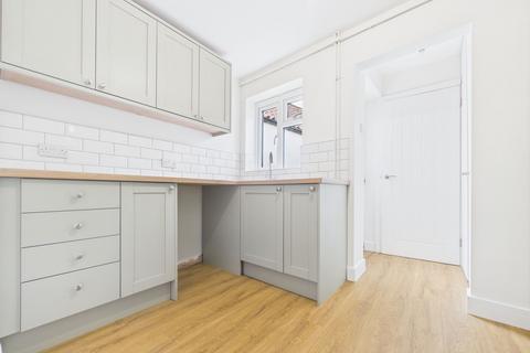 undefined, Middletons Road, Yaxley, PE7