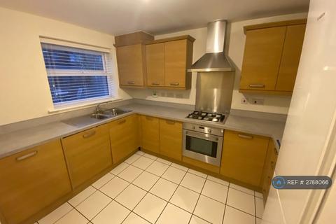 3 bedroom semi-detached house to rent, Highmarsh Crescent, Manchester, M20