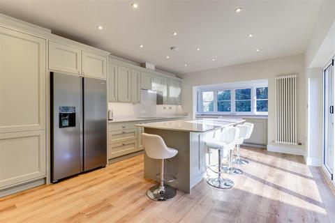 undefined, Burrows Lane, Guildford GU5