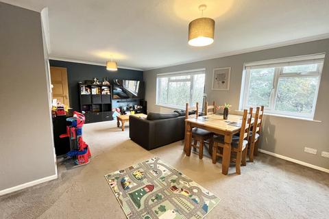2 bedroom apartment for sale, Poole BH17