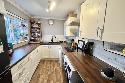 2 bedroom apartment for sale, Poole BH17
