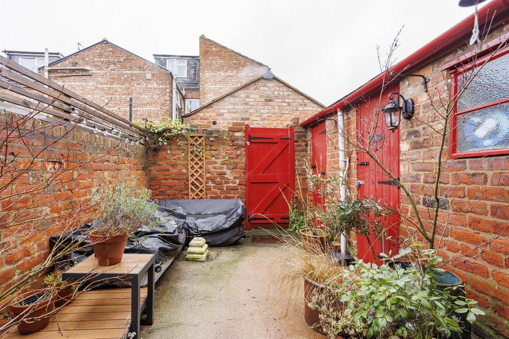 55 Nunthorpe Road  4.jpg