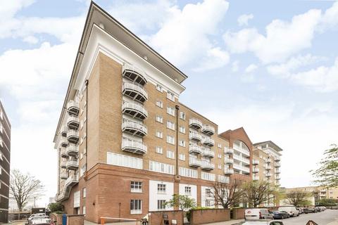 2 bedroom flat to rent, Odessa Street, London SE16