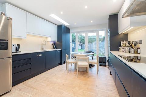 2 bedroom house for sale, Arch Road, Walton-On-Thames KT12