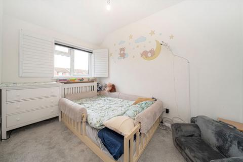 2 bedroom house for sale, Arch Road, Walton-On-Thames KT12