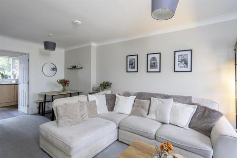 2 bedroom terraced house for sale, Cayley Close, York