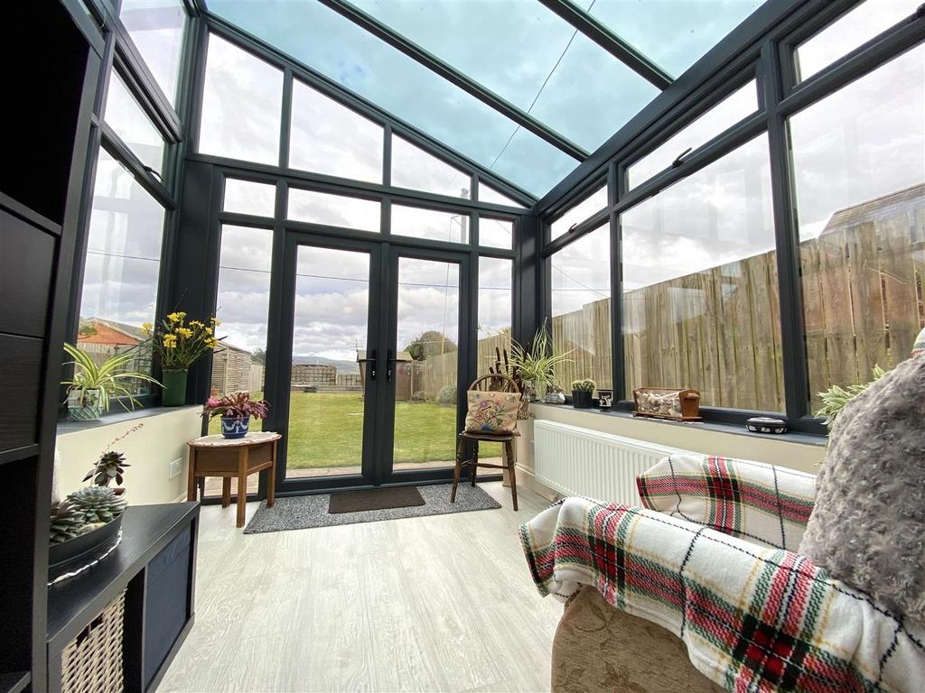 Modern conservatory
