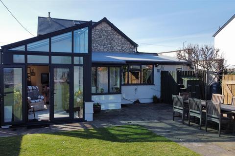 4 bedroom detached house for sale, Borth