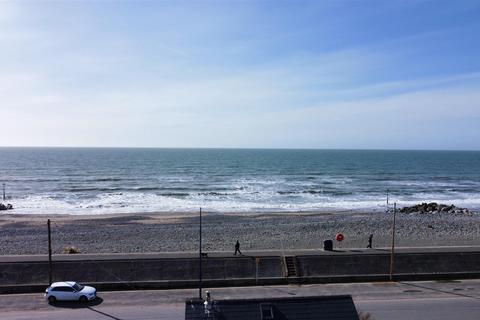undefined, Borth