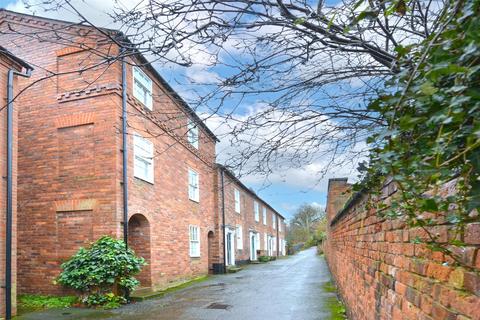 2 bedroom townhouse for sale, Hermitage Walk, Mountfields, Shrewsbury