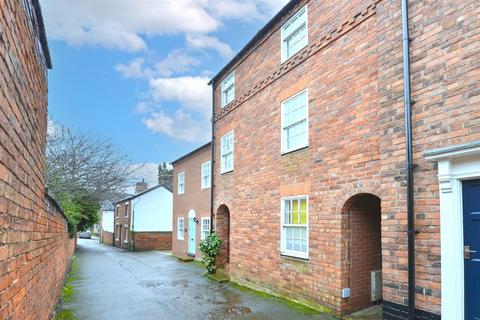 2 bedroom townhouse for sale, Hermitage Walk, Mountfields, Shrewsbury
