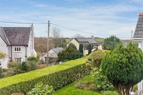 4 bedroom detached house for sale, Retreat Road, Penally, Tenby